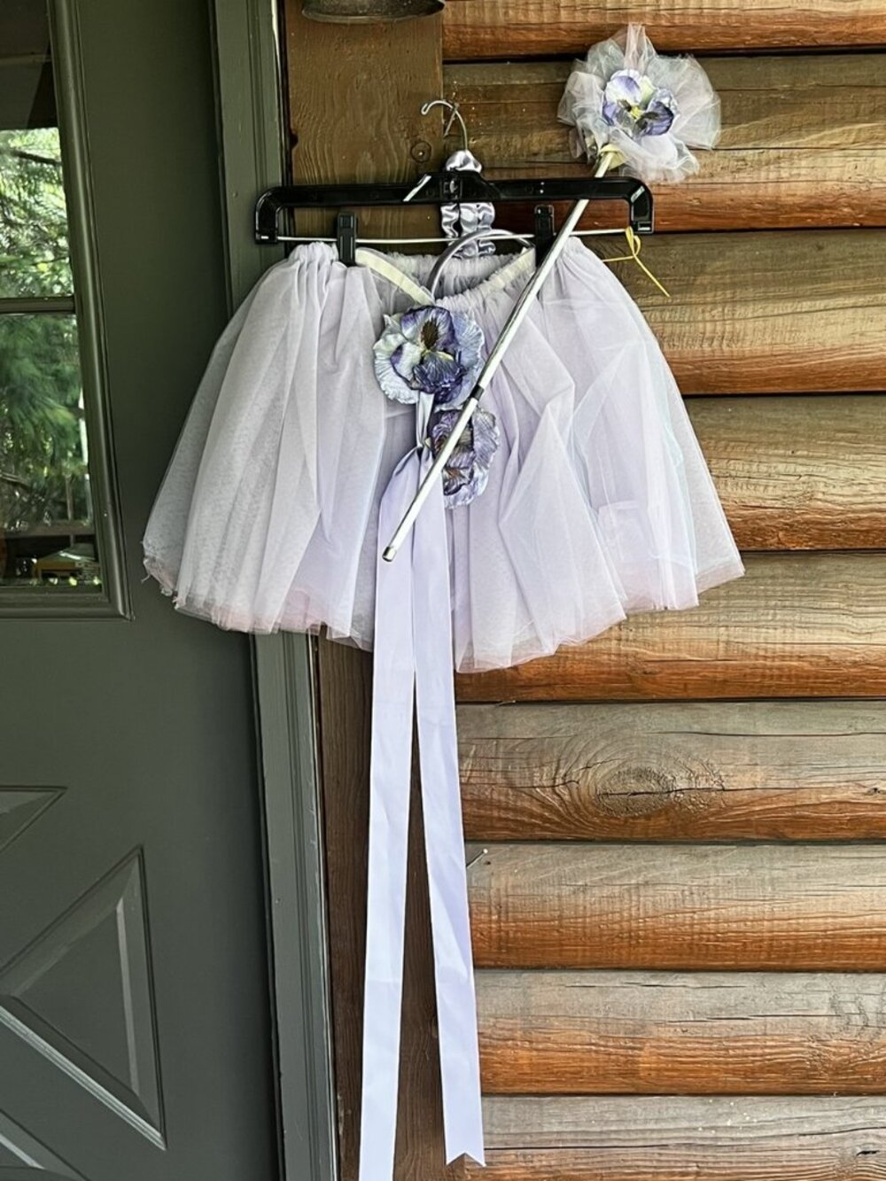 Pamela Vintage Light Lilac Fairy Costume: Skirt, Wand, Wings, Headband